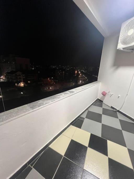 Art'S Apartment ติรานา ภายนอก รูปภาพ